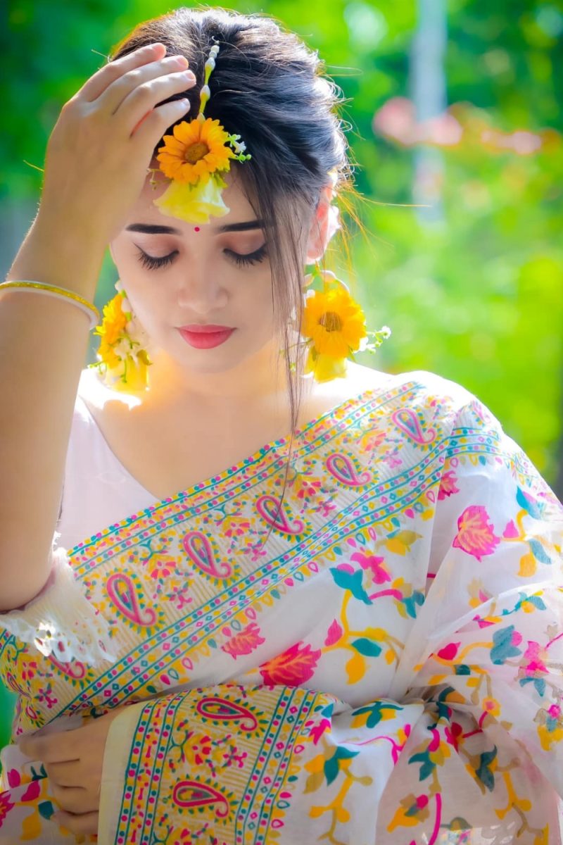 রেগুলার স্কিন প্রিন্ট হাফ সিল্ক ভাইরাল শাড়ী