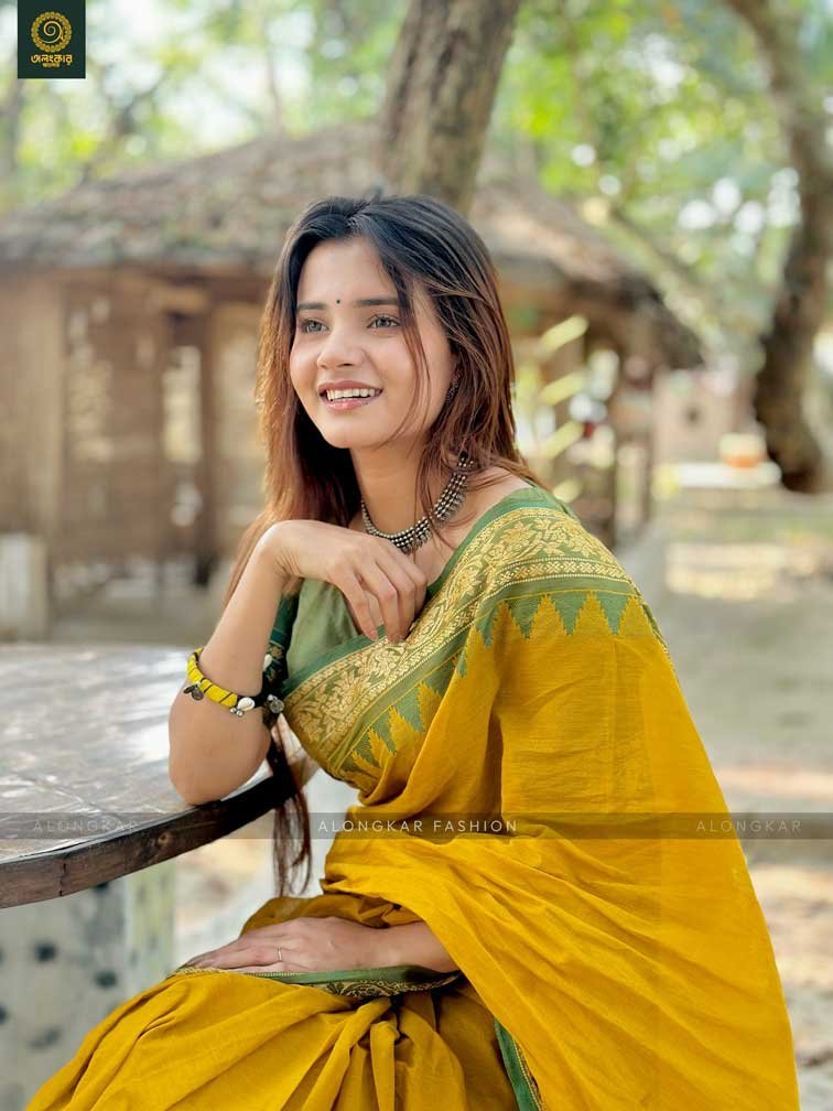 তোমার বসন্তের শাড়ী