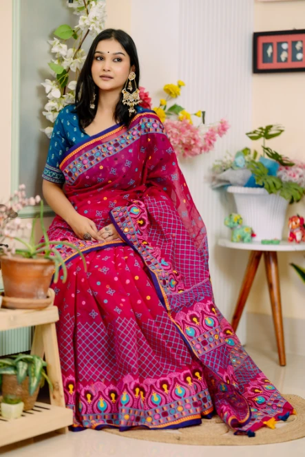 প্রিমিয়াম বুটিক্স শাড়ি #04